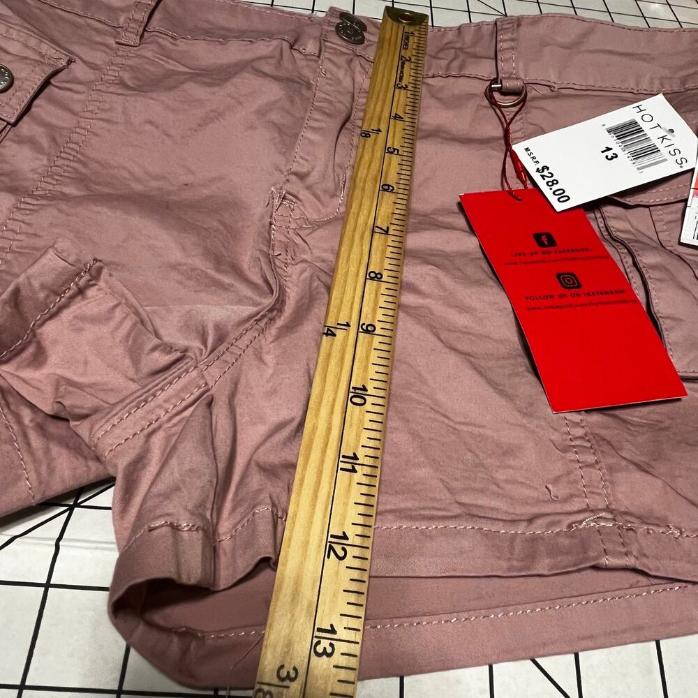 HOT KISS LOW RISE CARGO SHORT MUAVE ROSE Sz 9 - Picture 10 of 10
